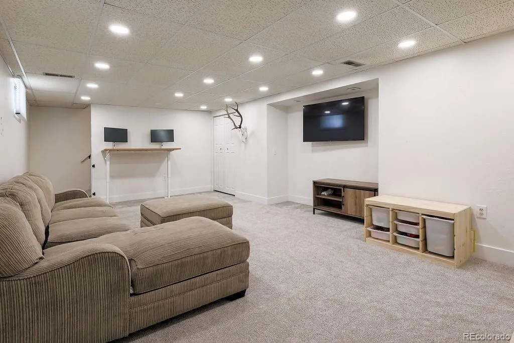 11349 E Bails Place Aurora CO 80012 MLS #REC2385008 05122026190011 1024 15