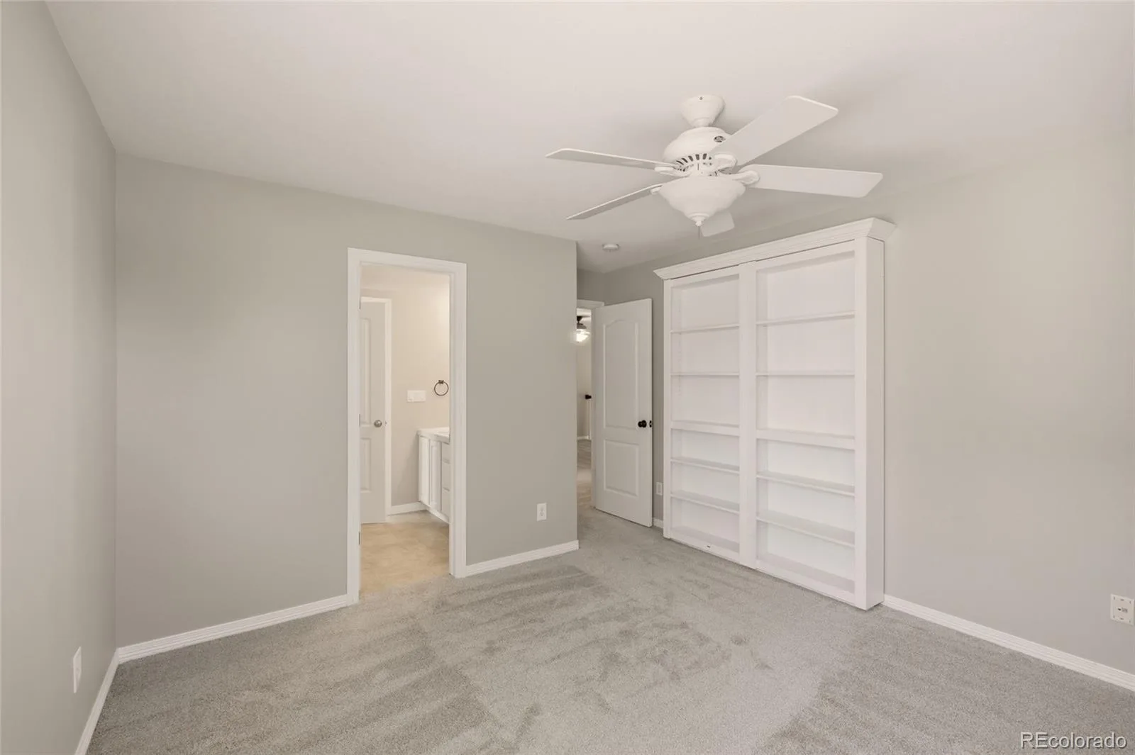 6476 Serengeti Circle Lone Tree CO 80124 | MLS #REC2386287 07272026195705 1600 36