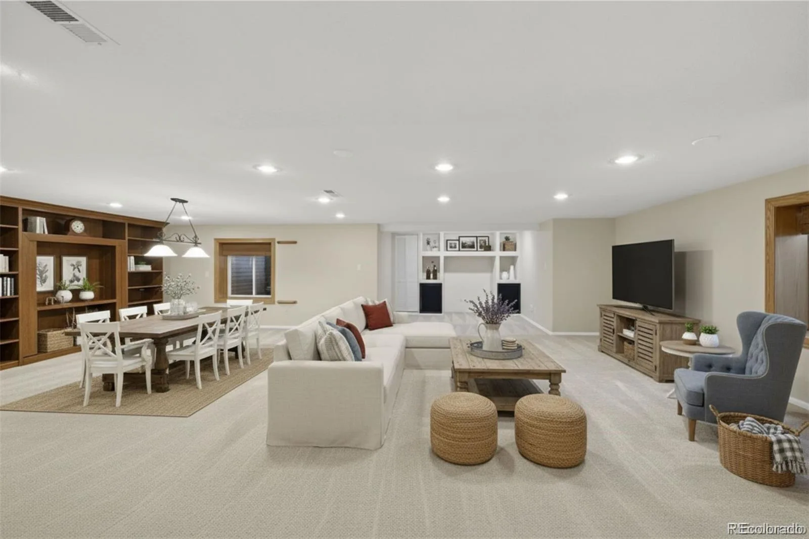 6476 Serengeti Circle Lone Tree CO 80124 | MLS #REC2386287 07272026195705 1600 40