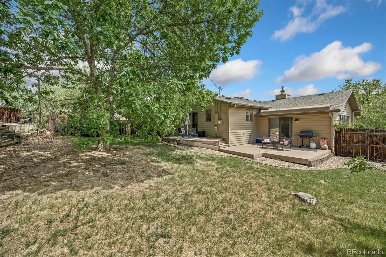 5411 Manitou Road Littleton CO 80123 MLS #REC2386428 06022026211632 1600 18