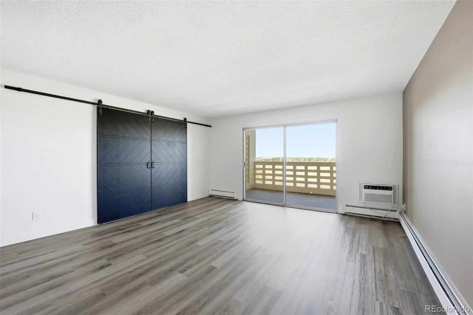 9335 E Center Avenue #10C Denver CO 80247 | MLS #REC2388356 08292026040223 1600 21