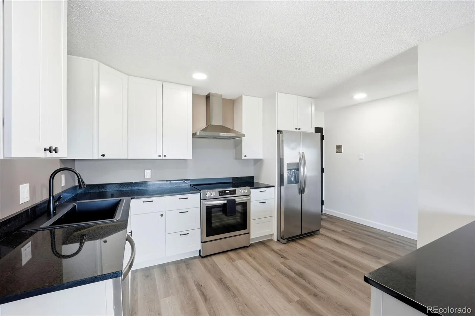 9335 E Center Avenue #10C Denver CO 80247 | MLS #REC2388356 08292026040223 1600 4