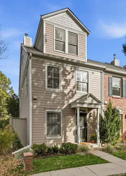 03042026172142 800 27