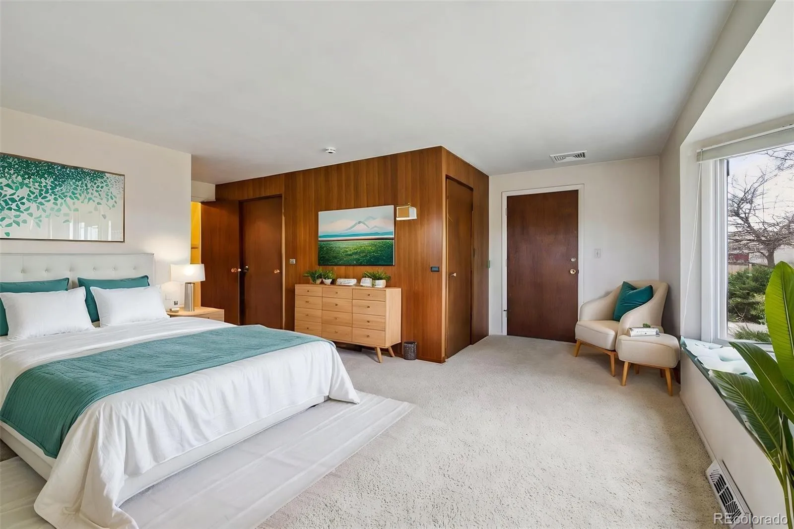 04032026220233 1600 11