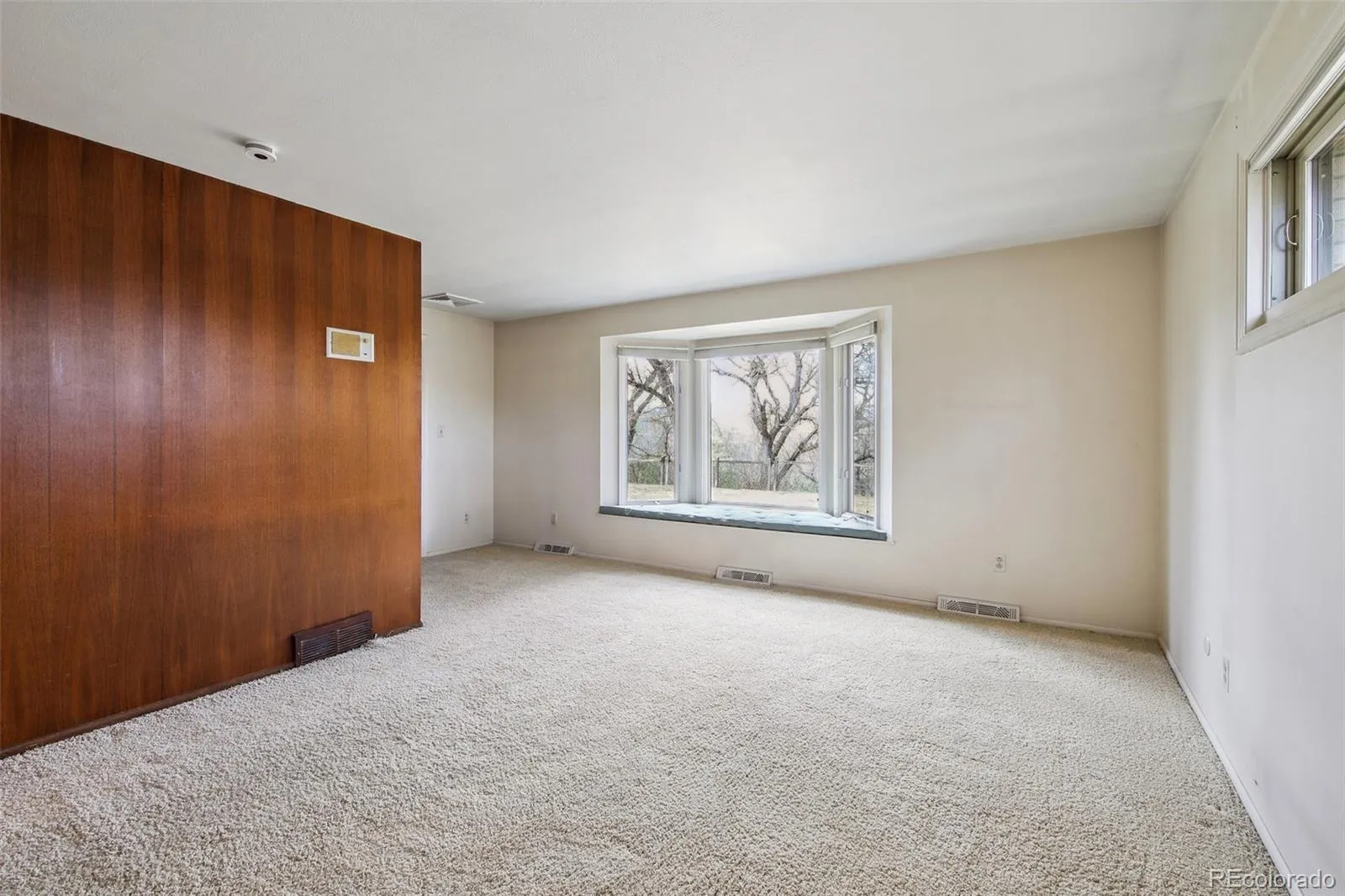 04032026220233 1600 13