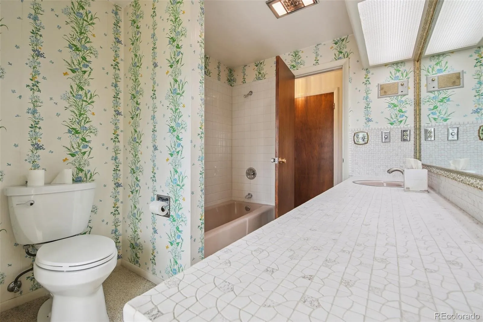 04032026220233 1600 15