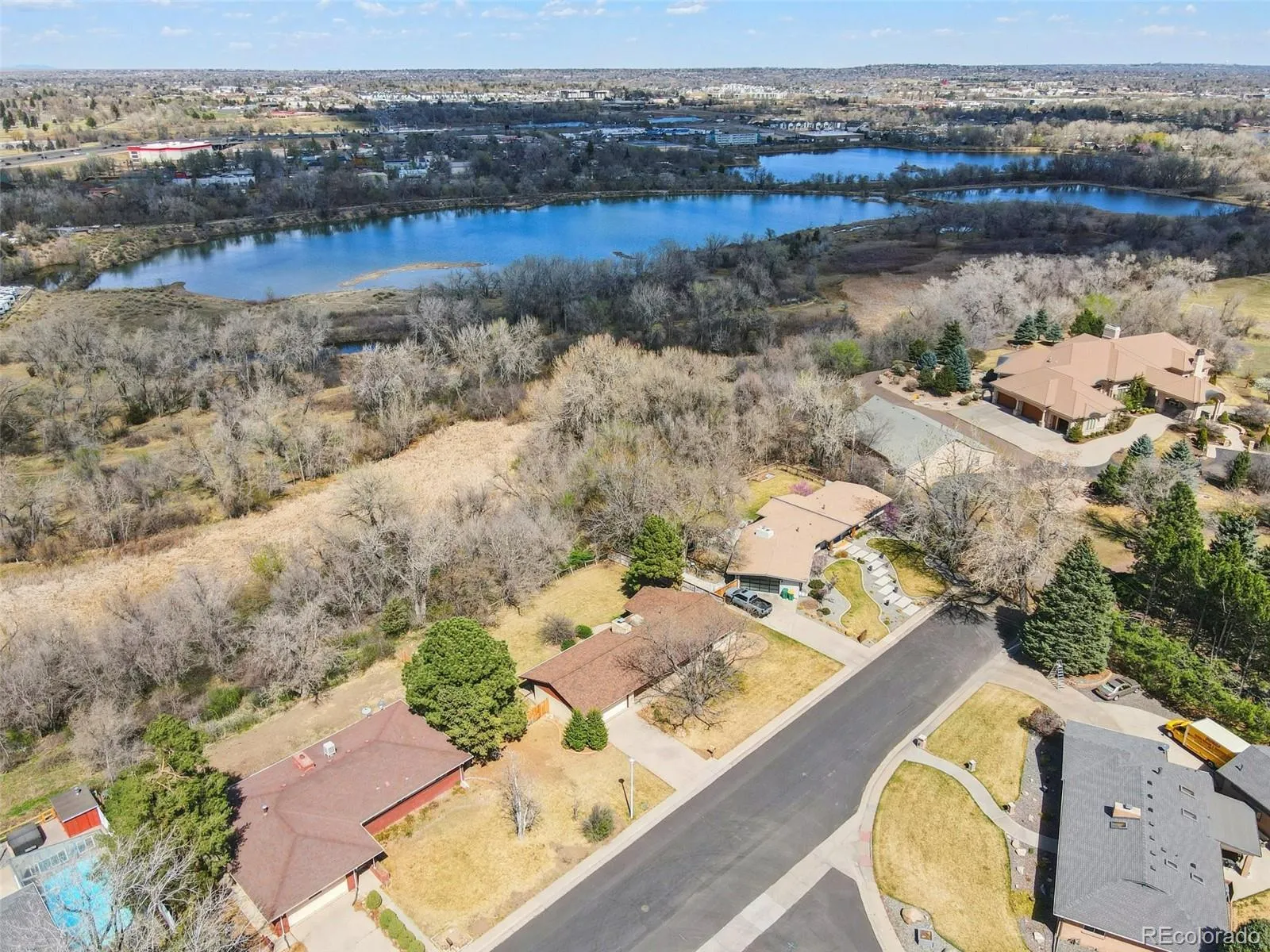 04032026220233 1600 24