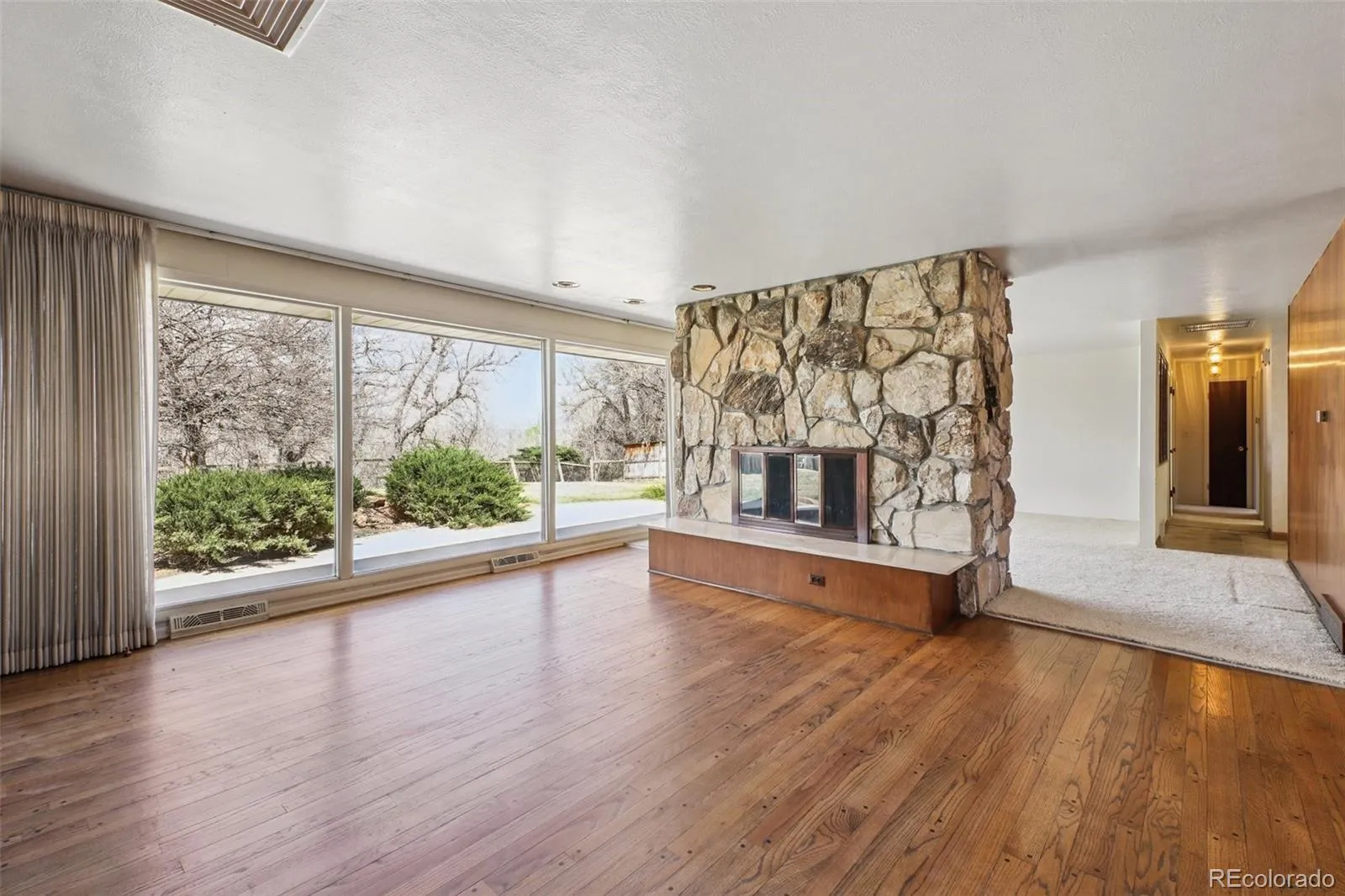 04032026220233 1600 7