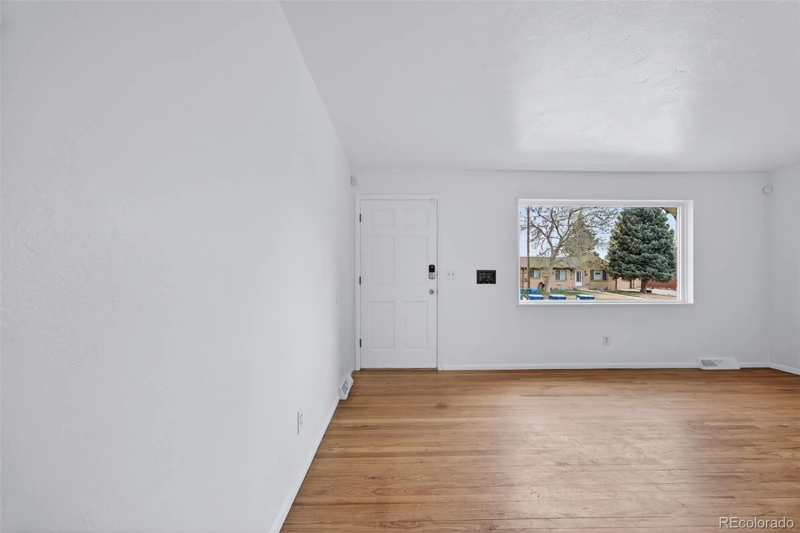 04032026180518 1600 9