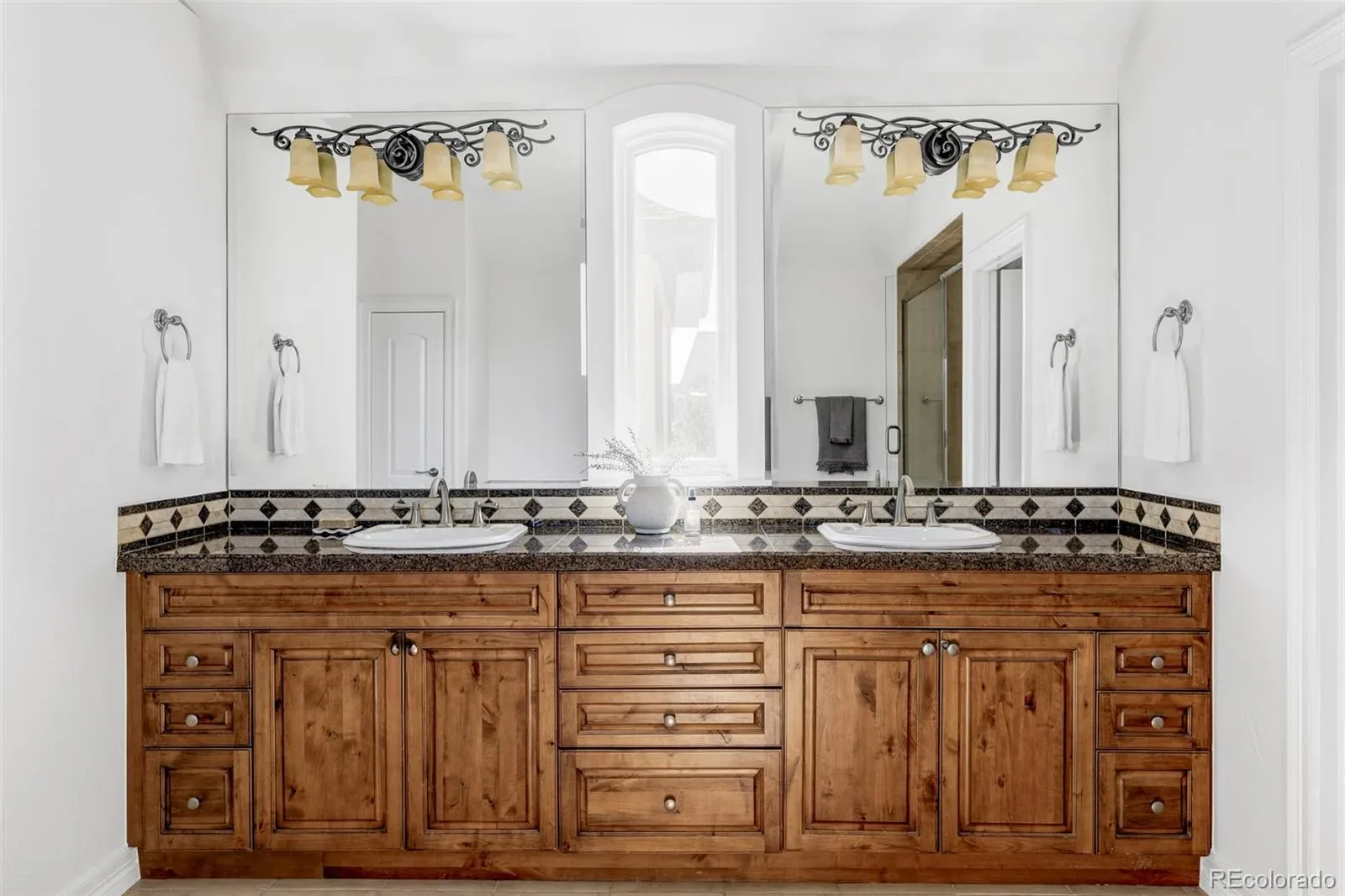 03252026171001 1600 15