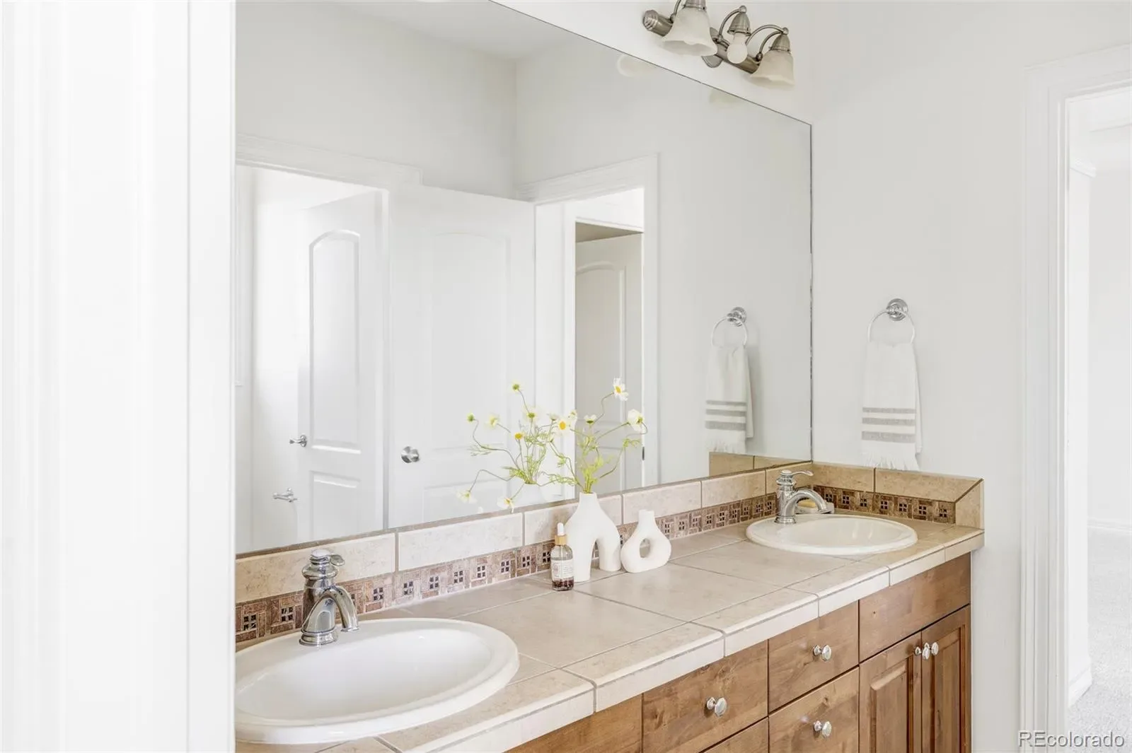 03252026171001 1600 21