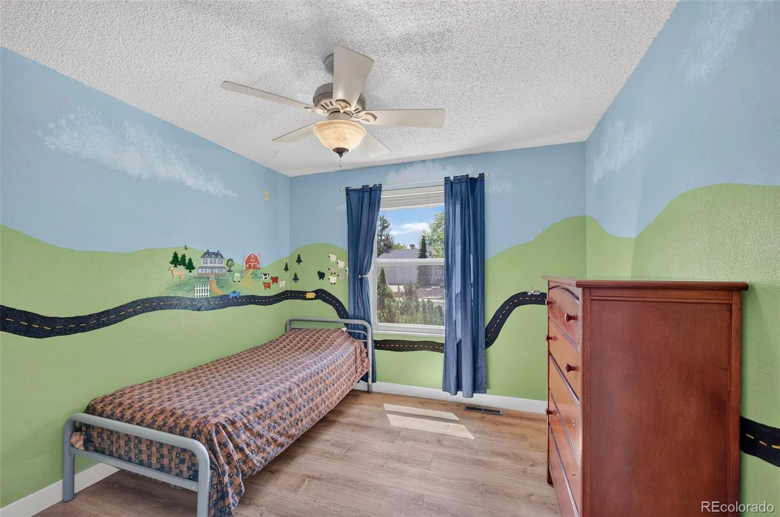 17423 E Prentice Circle Aurora CO 80015 MLS #REC2395363 06172026094918 1600 20