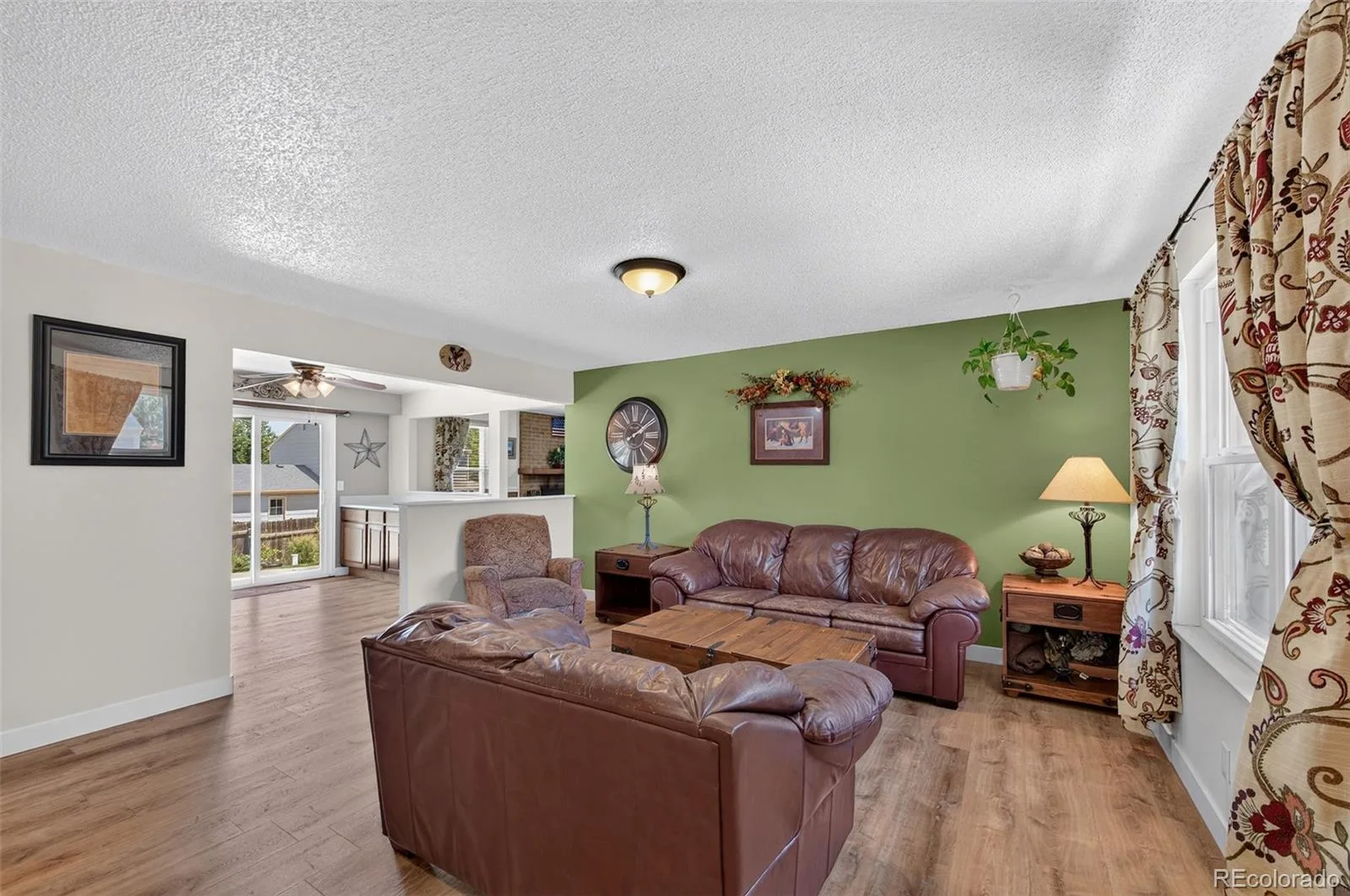 17423 E Prentice Circle Aurora CO 80015 MLS #REC2395363 06172026094918 1600 6