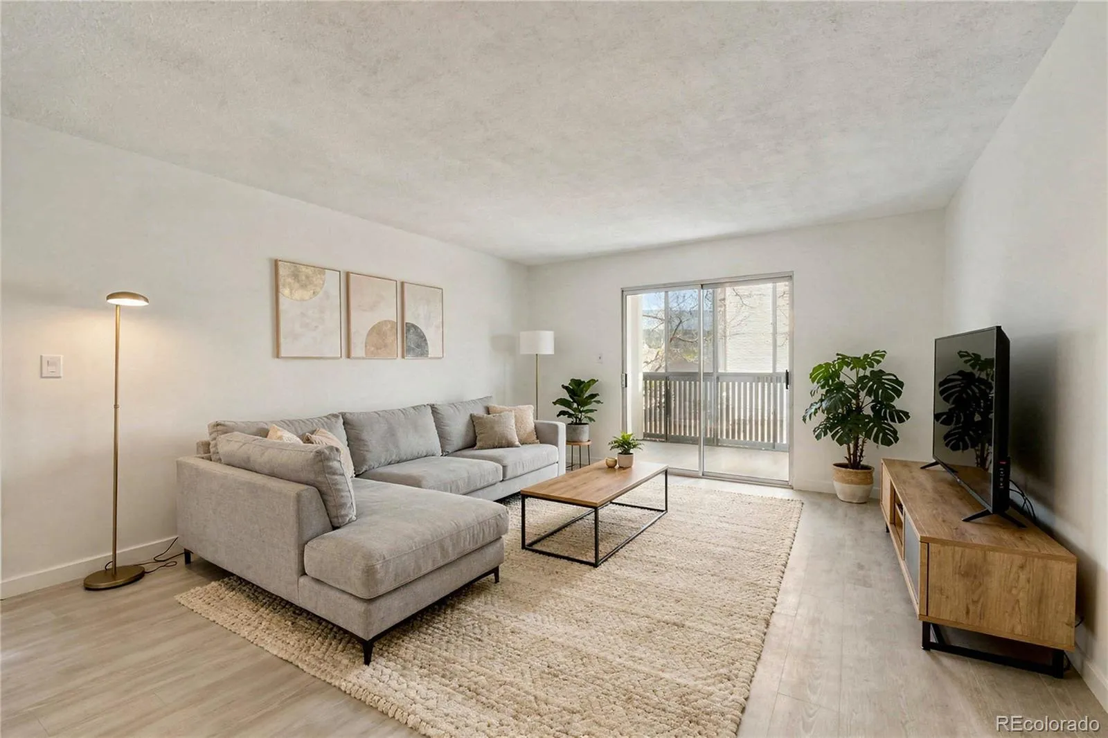 04162026212259 1600 2