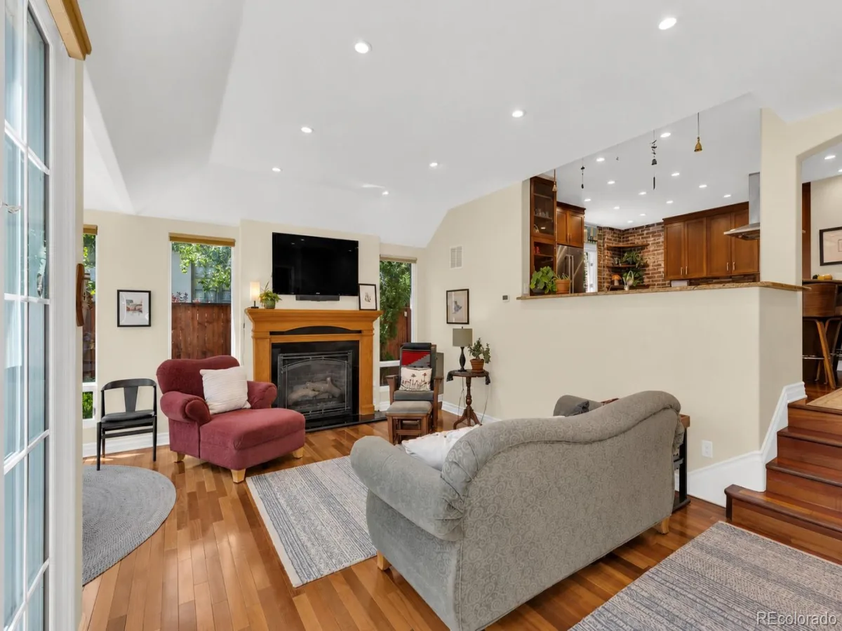 520 Colorado Boulevard Denver CO 80206 MLS #REC2397076 06182026232324 1200 14