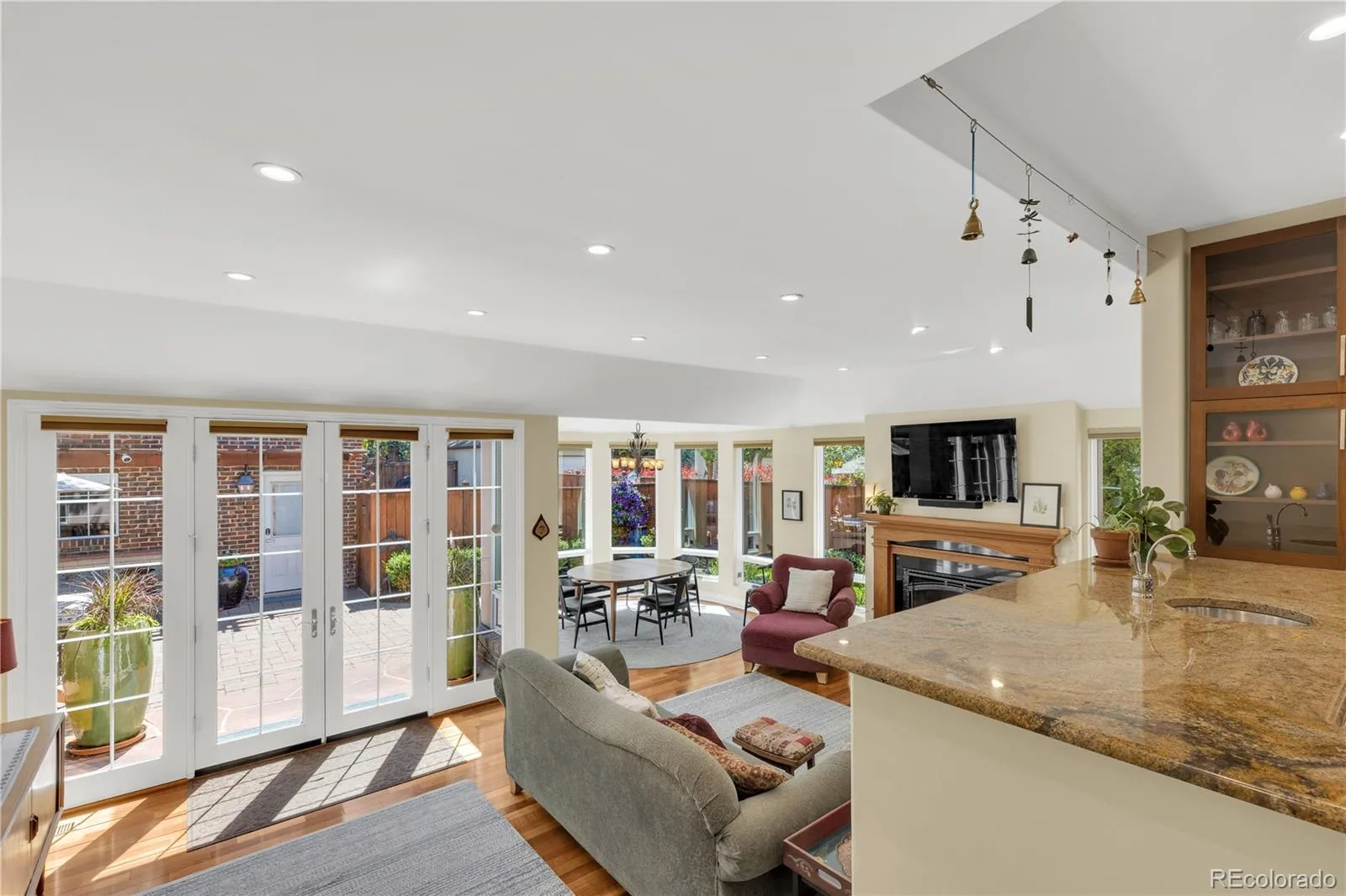 520 Colorado Boulevard Denver CO 80206 MLS #REC2397076 06182026232324 1600 10