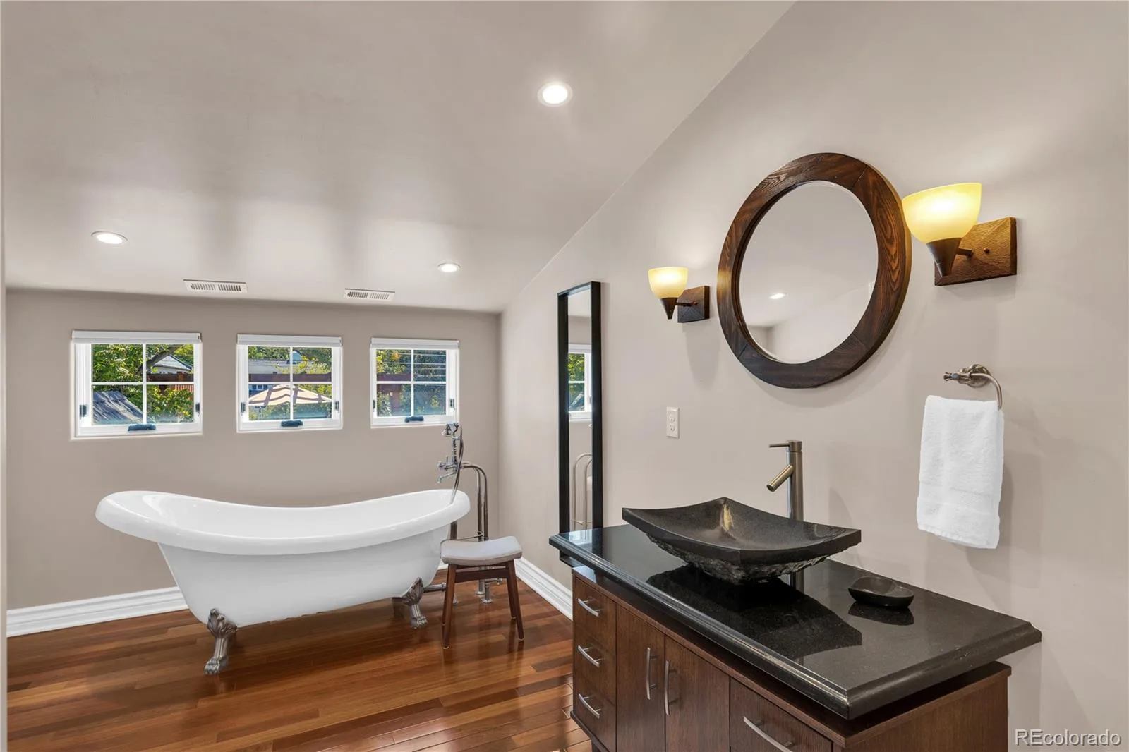 520 Colorado Boulevard Denver CO 80206 MLS #REC2397076 06182026232324 1600 27