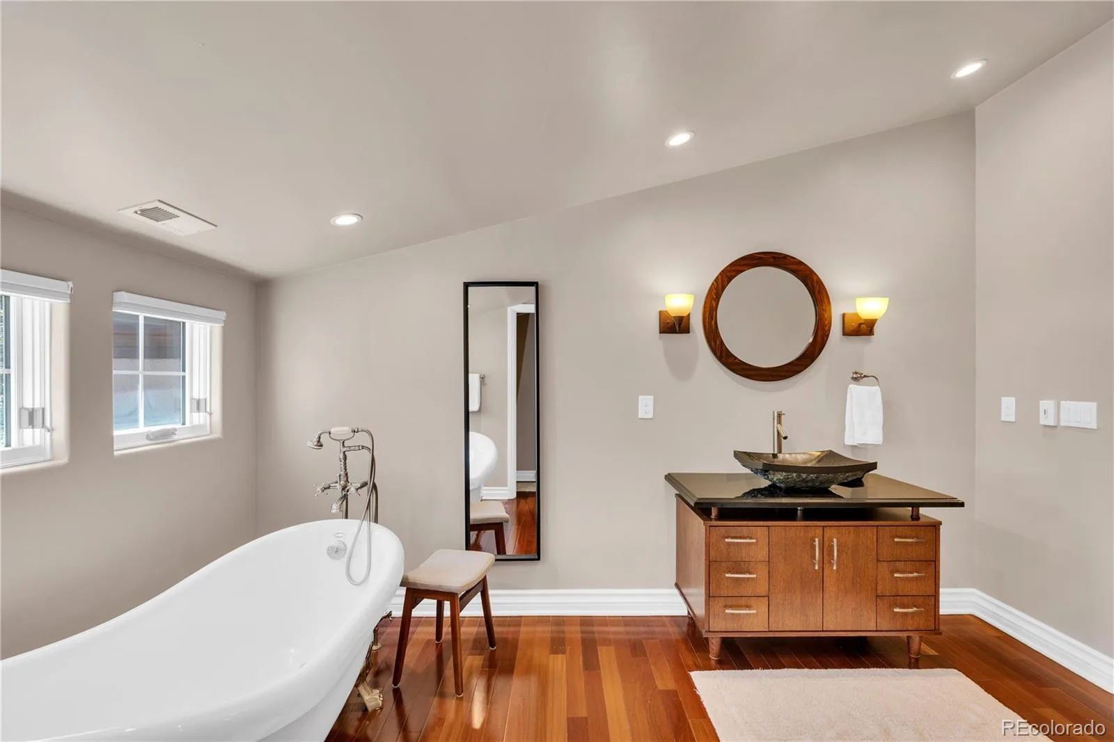 520 Colorado Boulevard Denver CO 80206 MLS #REC2397076 06182026232324 1600 28