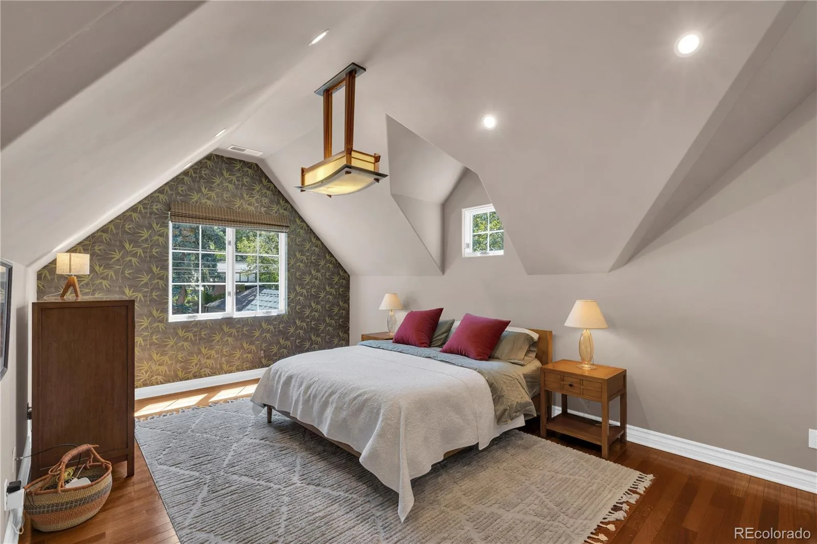 520 Colorado Boulevard Denver CO 80206 MLS #REC2397076 06182026232324 1600 30