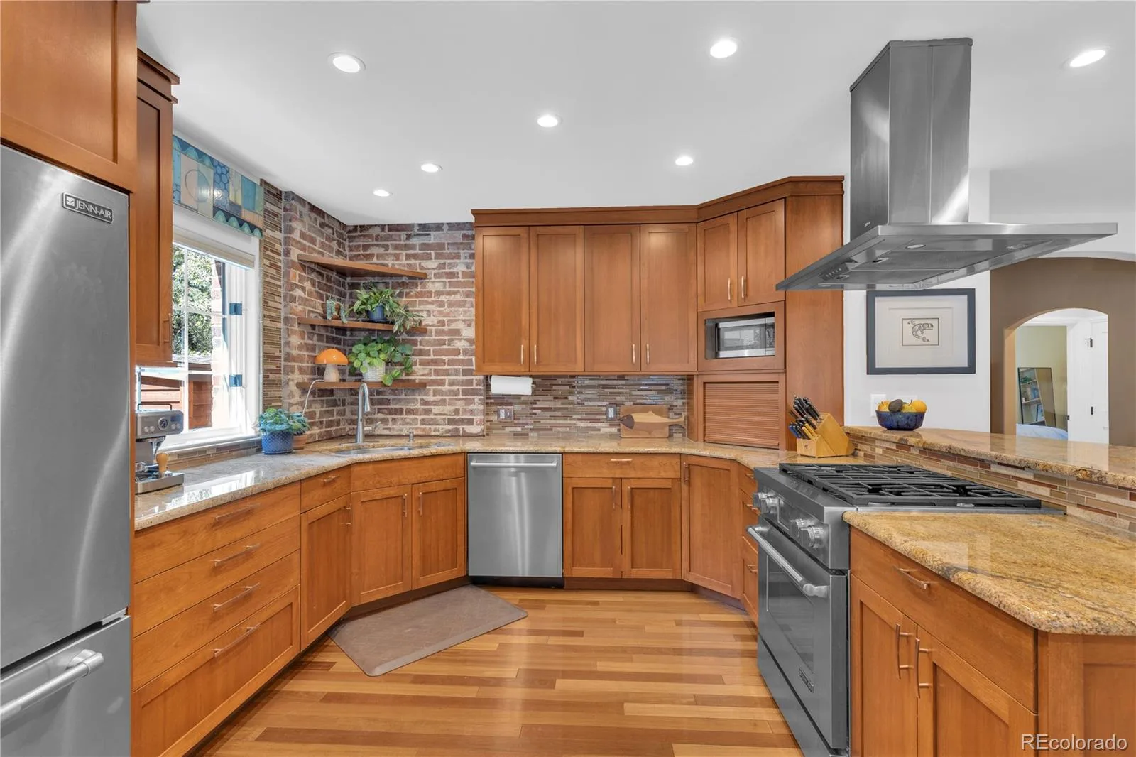 520 Colorado Boulevard Denver CO 80206 MLS #REC2397076 06182026232324 1600 8