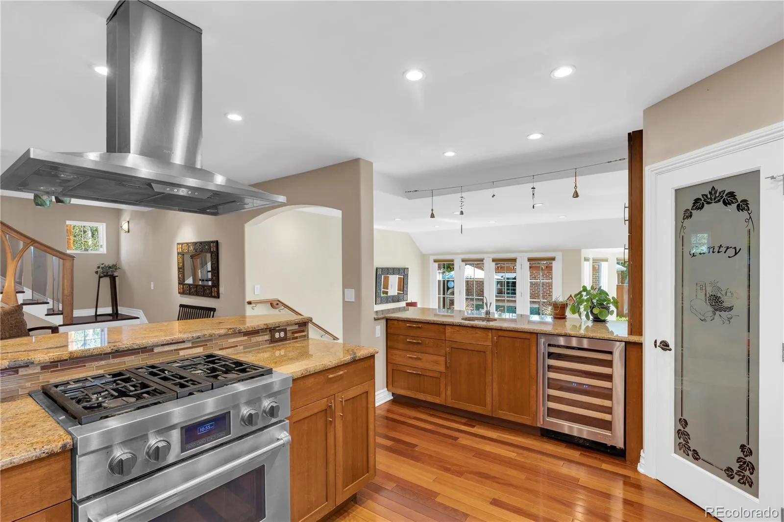 520 Colorado Boulevard Denver CO 80206 MLS #REC2397076 06182026232324 1600 9