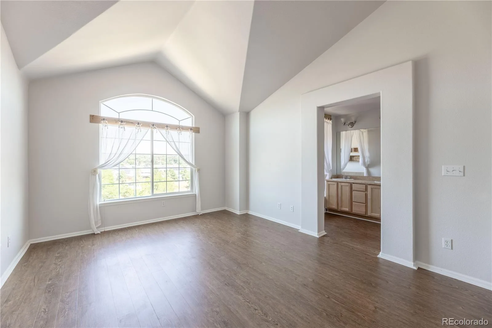 1431 Turnberry Drive Castle Rock CO 80104 | MLS #REC2398043 08122026190144 1600 15