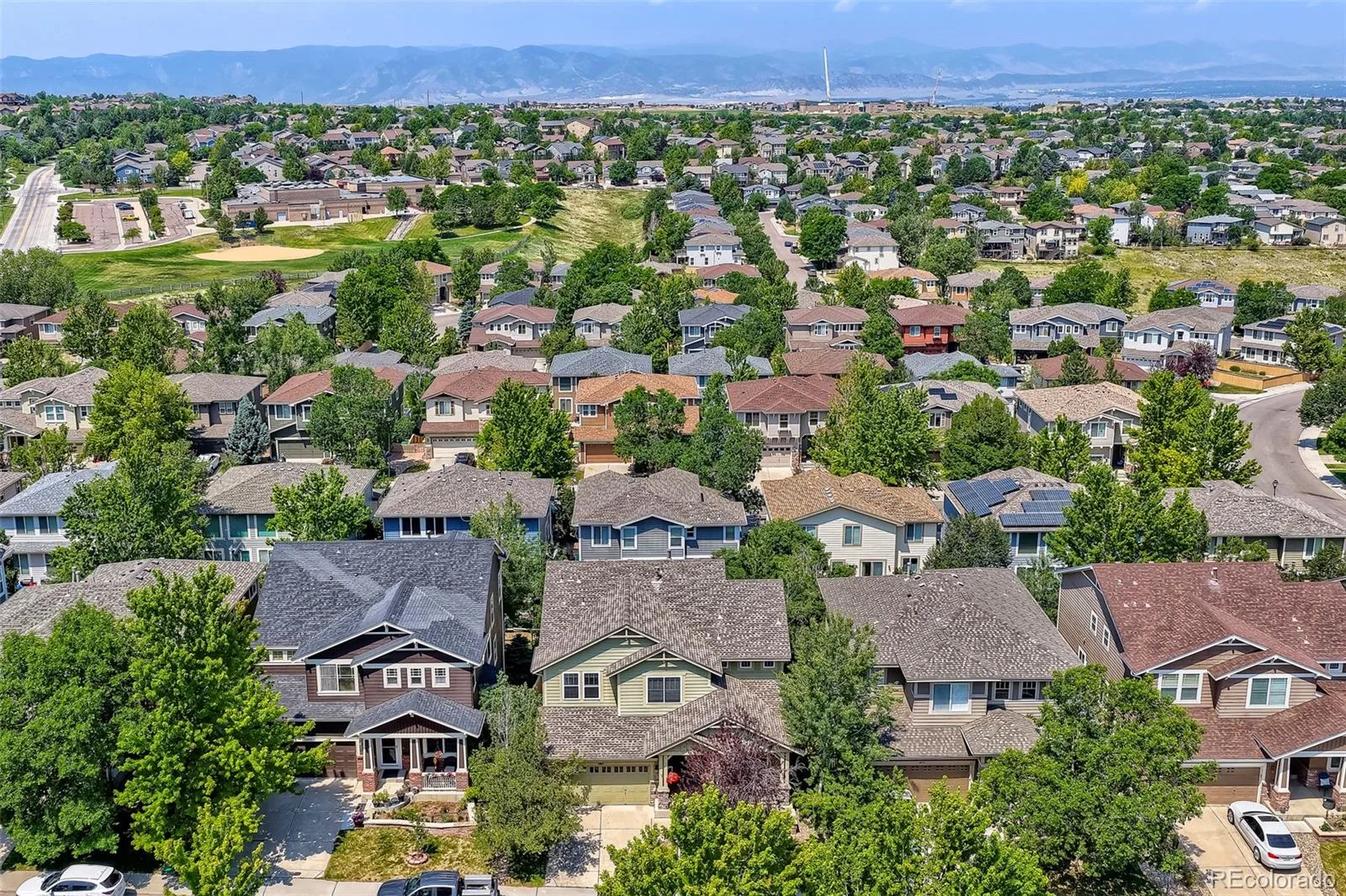 10805 Hickory Ridge Street Highlands Ranch CO 80126 | MLS #REC2399154 07242026234552 1600 39