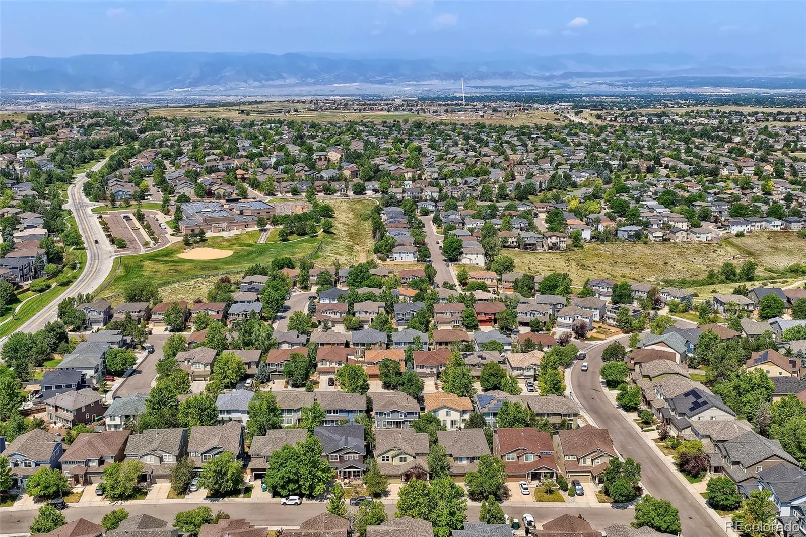 10805 Hickory Ridge Street Highlands Ranch CO 80126 | MLS #REC2399154 07242026234552 1600 41