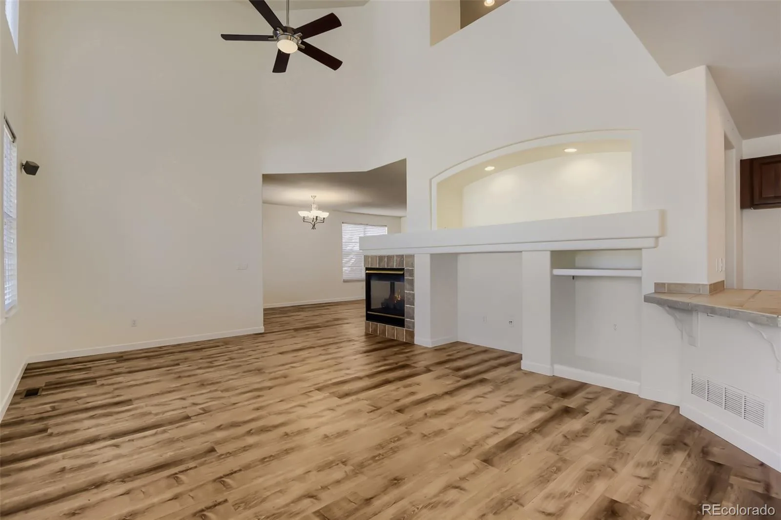 10805 Hickory Ridge Street Highlands Ranch CO 80126 | MLS #REC2399154 07242026234552 1600 9