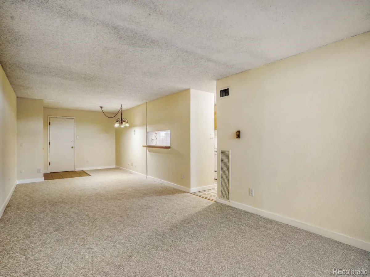 2 Adams Street #303 Denver CO 80206 | MLS #REC2399369 09232026221355 1200 6