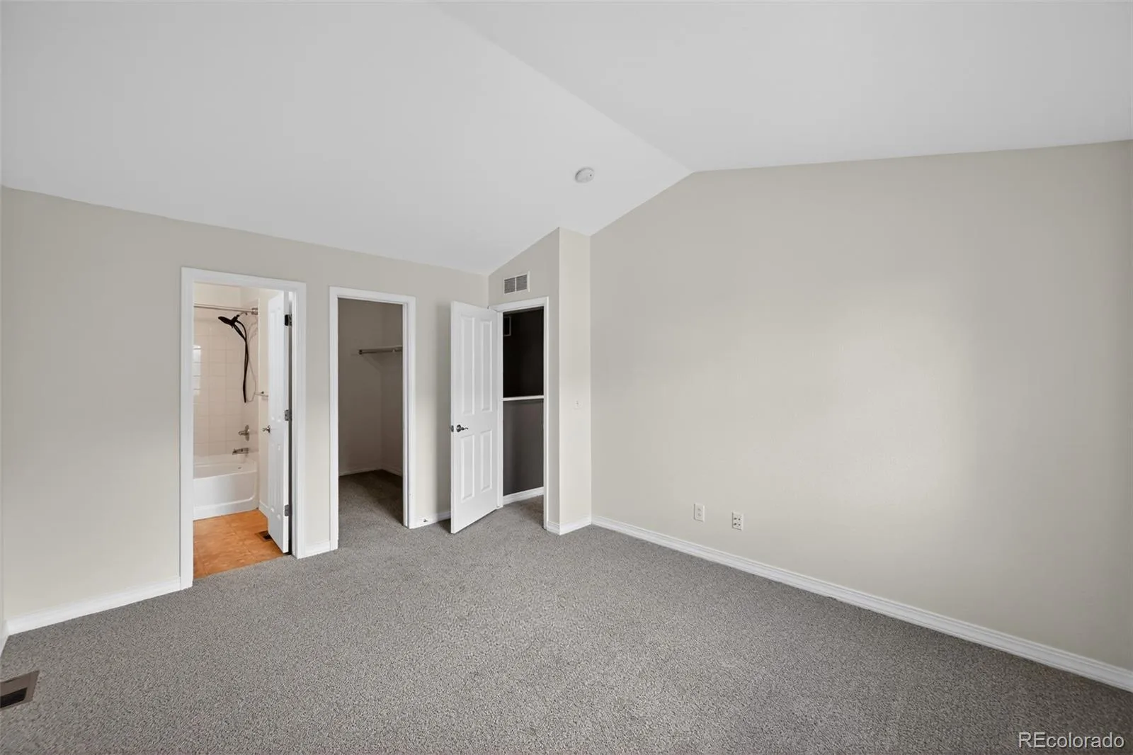 2501 Cutters Circle #102 Castle Rock CO 80108 | MLS #REC2401020 08082026003033 1600 15