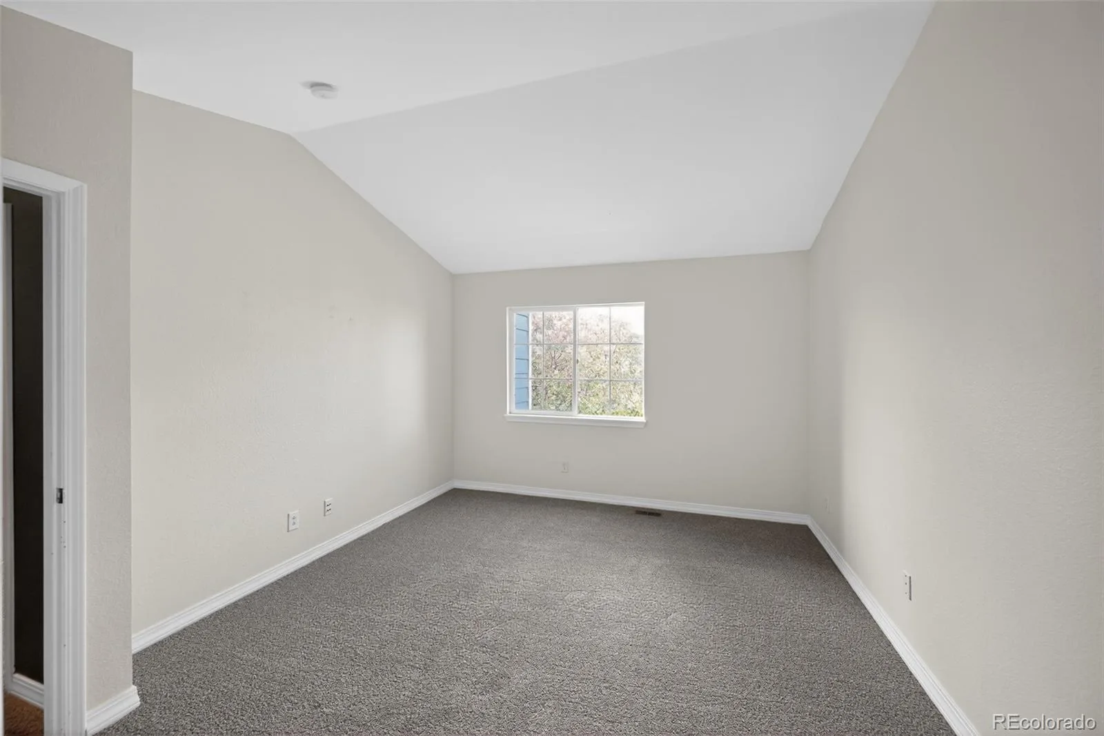 2501 Cutters Circle #102 Castle Rock CO 80108 | MLS #REC2401020 08082026003033 1600 19