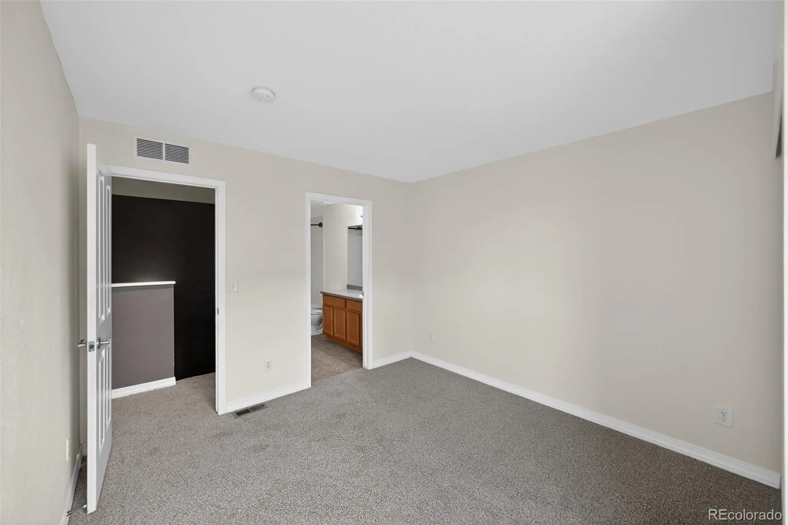 2501 Cutters Circle #102 Castle Rock CO 80108 | MLS #REC2401020 08082026003033 1600 20