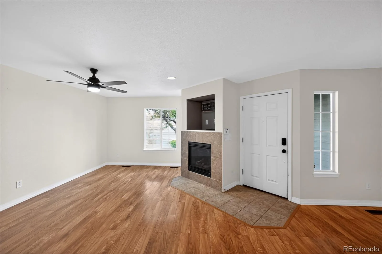2501 Cutters Circle #102 Castle Rock CO 80108 | MLS #REC2401020 08082026003033 1600 3