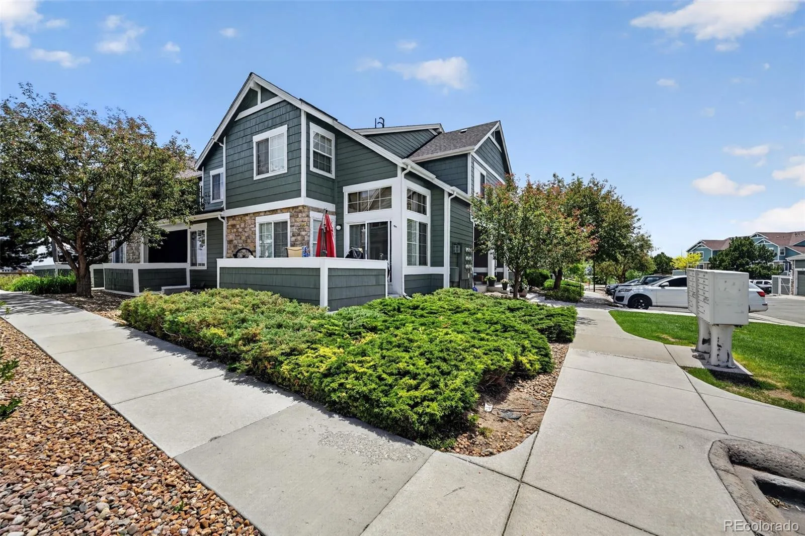 2501 Cutters Circle #102 Castle Rock CO 80108 | MLS #REC2401020 08082026003033 1600 32