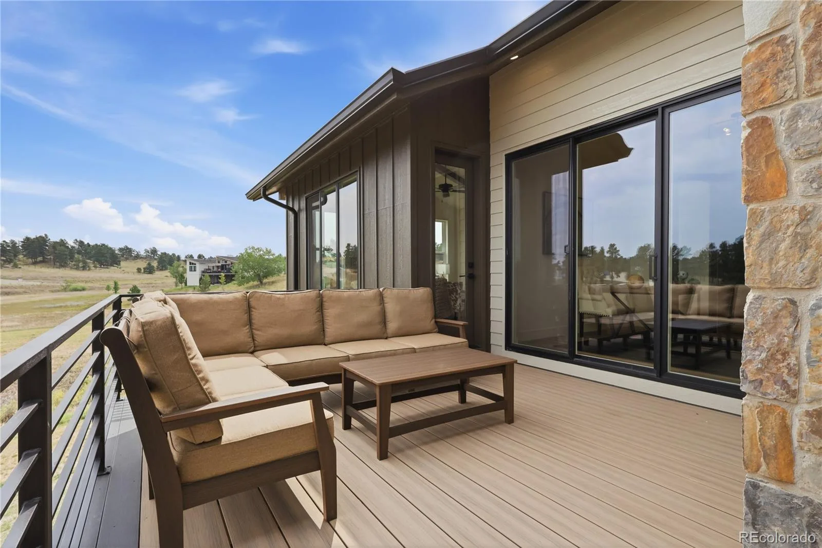 10201 Inspiration Drive Parker CO 80138 | MLS #REC2401146 08112026172931 1600 15