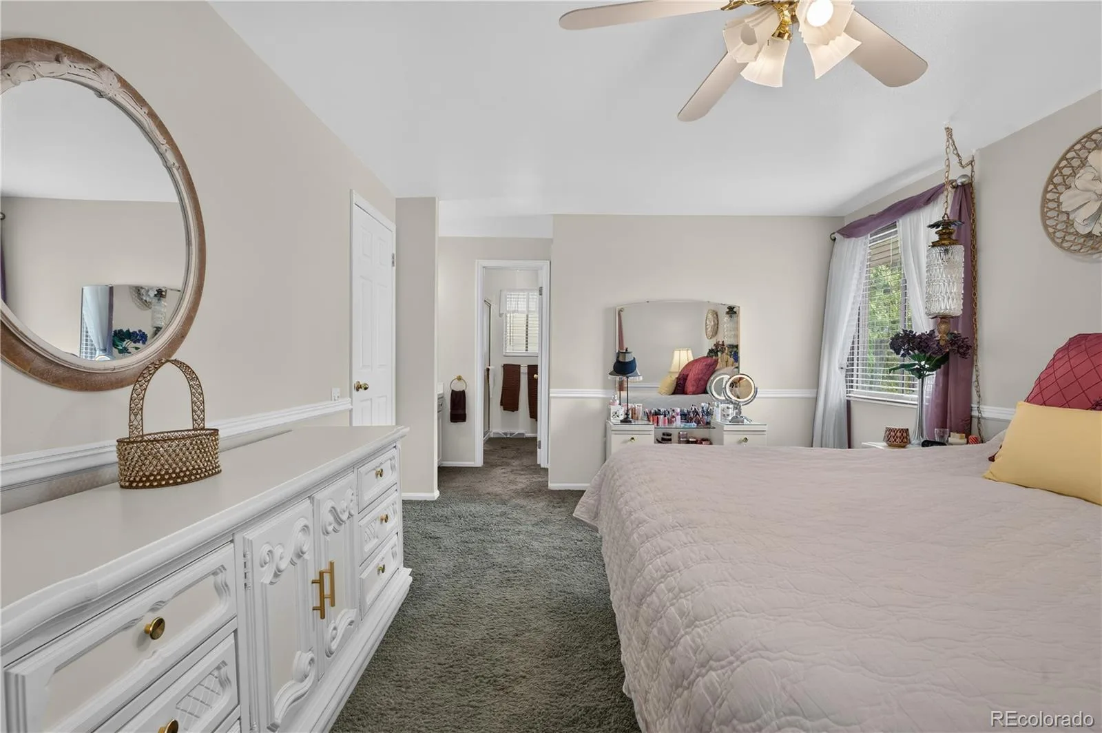 6371 E Dickenson Place Denver CO 80222 | MLS #REC2401480 08212026153033 1600 20