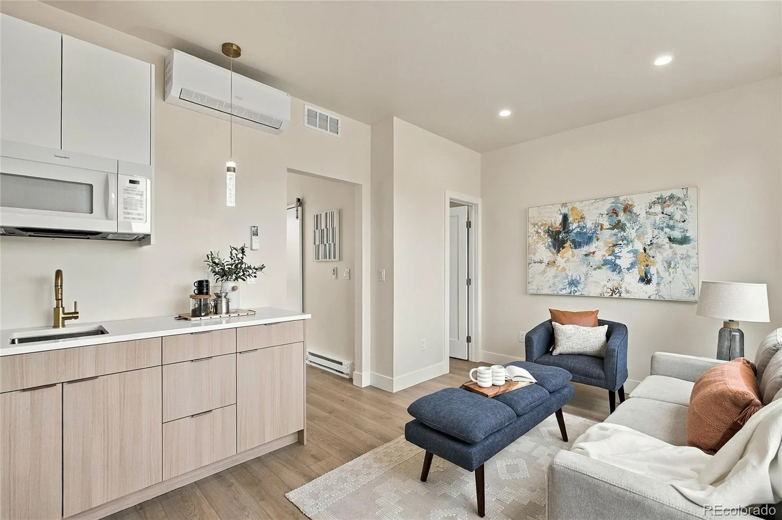 1240 E 35th Avenue Denver CO 80205 | MLS #REC2402948 10142026001743 1600 19