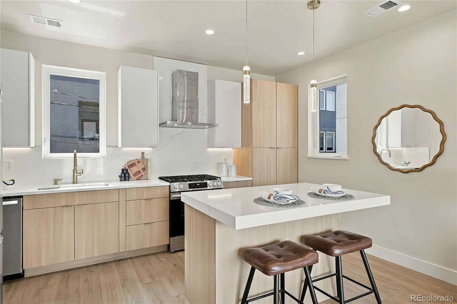 1240 E 35th Avenue Denver CO 80205 | MLS #REC2402948 10142026001743 1600 8