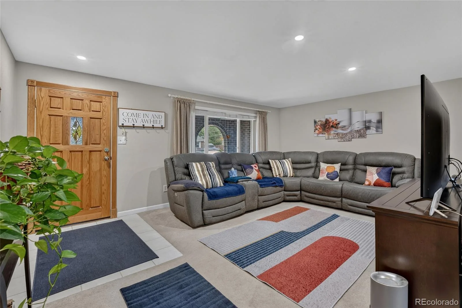 13517 W Alaska Drive Denver CO 80228 | MLS #REC2403737 09272026043408 1600 2