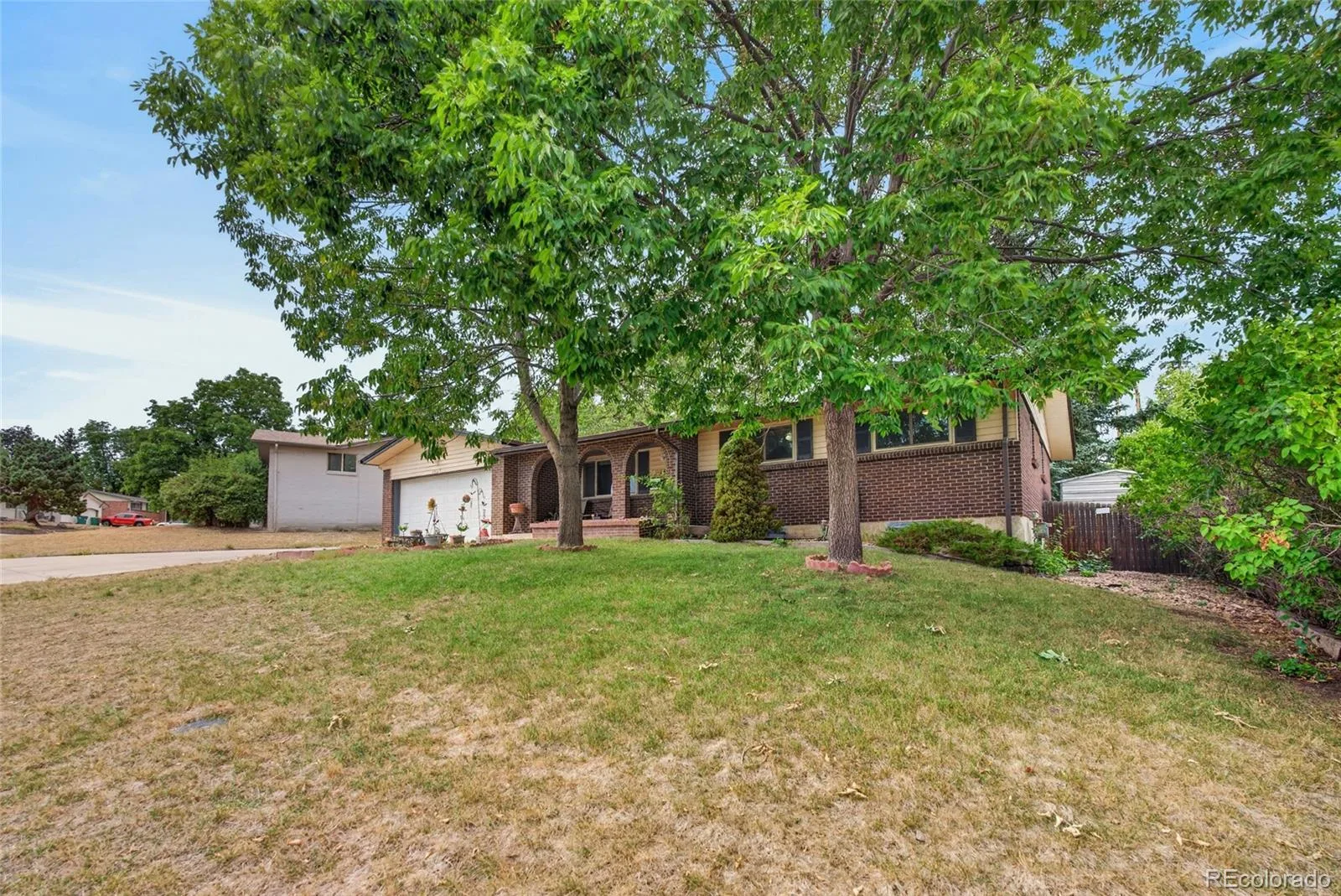 13517 W Alaska Drive Denver CO 80228 | MLS #REC2403737 09272026043408 1600 34