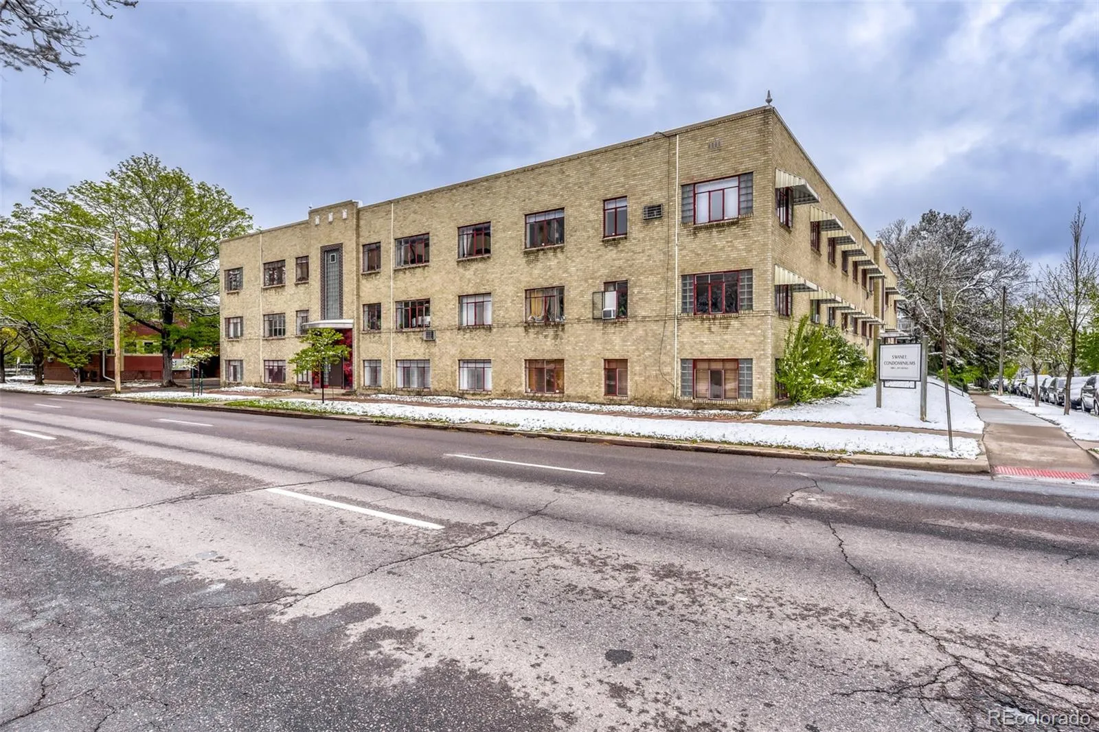 768 N Ogden Street #12 Denver CO 80218 MLS #REC2405387 04222026153726 1600 21