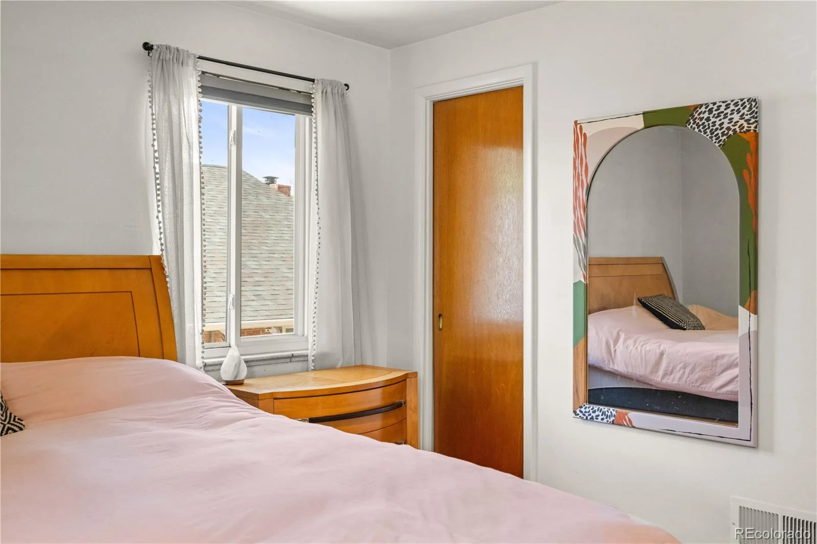 468 S Sherman Street Denver CO 80209 MLS #REC2405799 06022026062058 1600 10