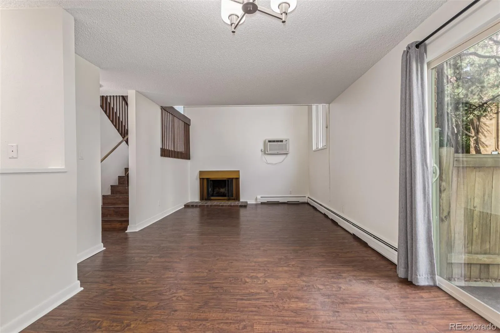 6455 E Bates Avenue #4-105 Denver CO 80222 MLS #REC2407731 04282026171834 1600 14
