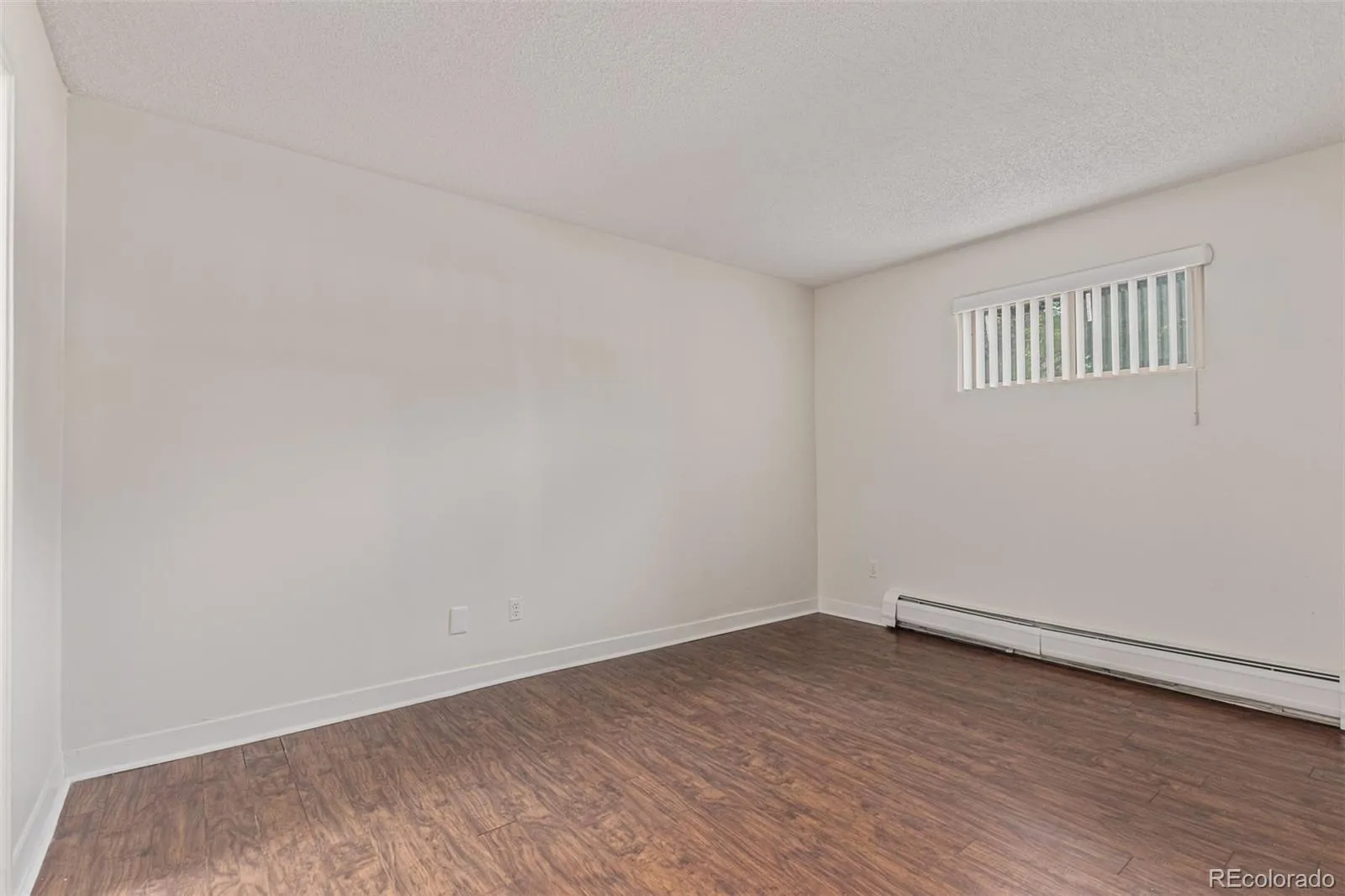 6455 E Bates Avenue #4-105 Denver CO 80222 MLS #REC2407731 04282026171834 1600 27