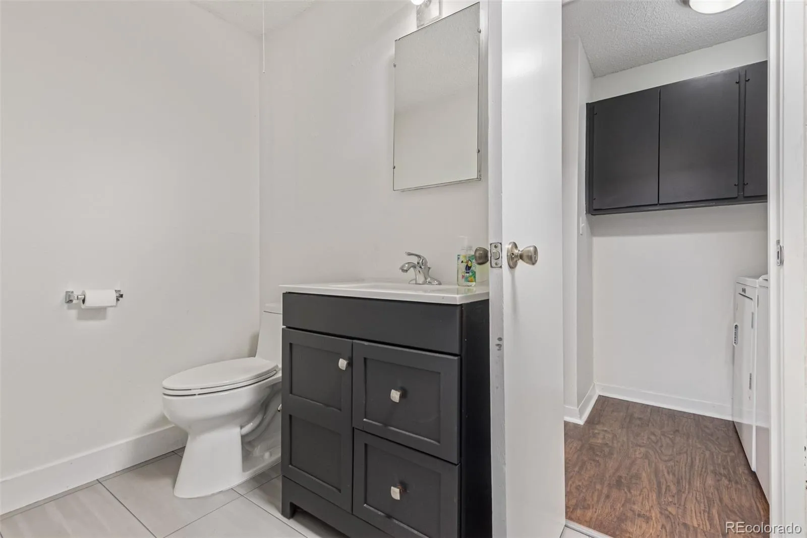 6455 E Bates Avenue #4-105 Denver CO 80222 MLS #REC2407731 04282026171834 1600 29