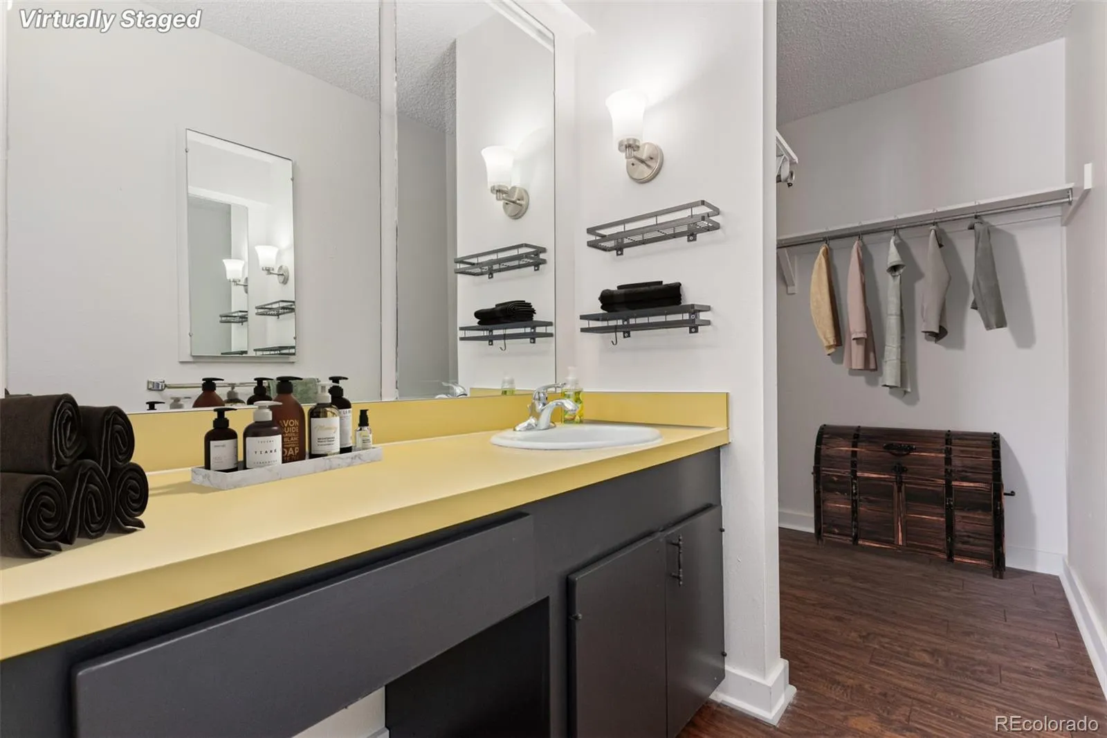 6455 E Bates Avenue #4-105 Denver CO 80222 MLS #REC2407731 04282026171834 1600 9