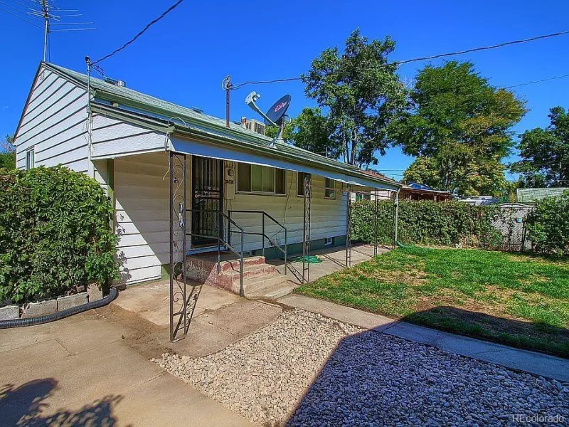 4430 Adams Street Denver CO 80216 MLS #REC2408159 07152026072014 800 18