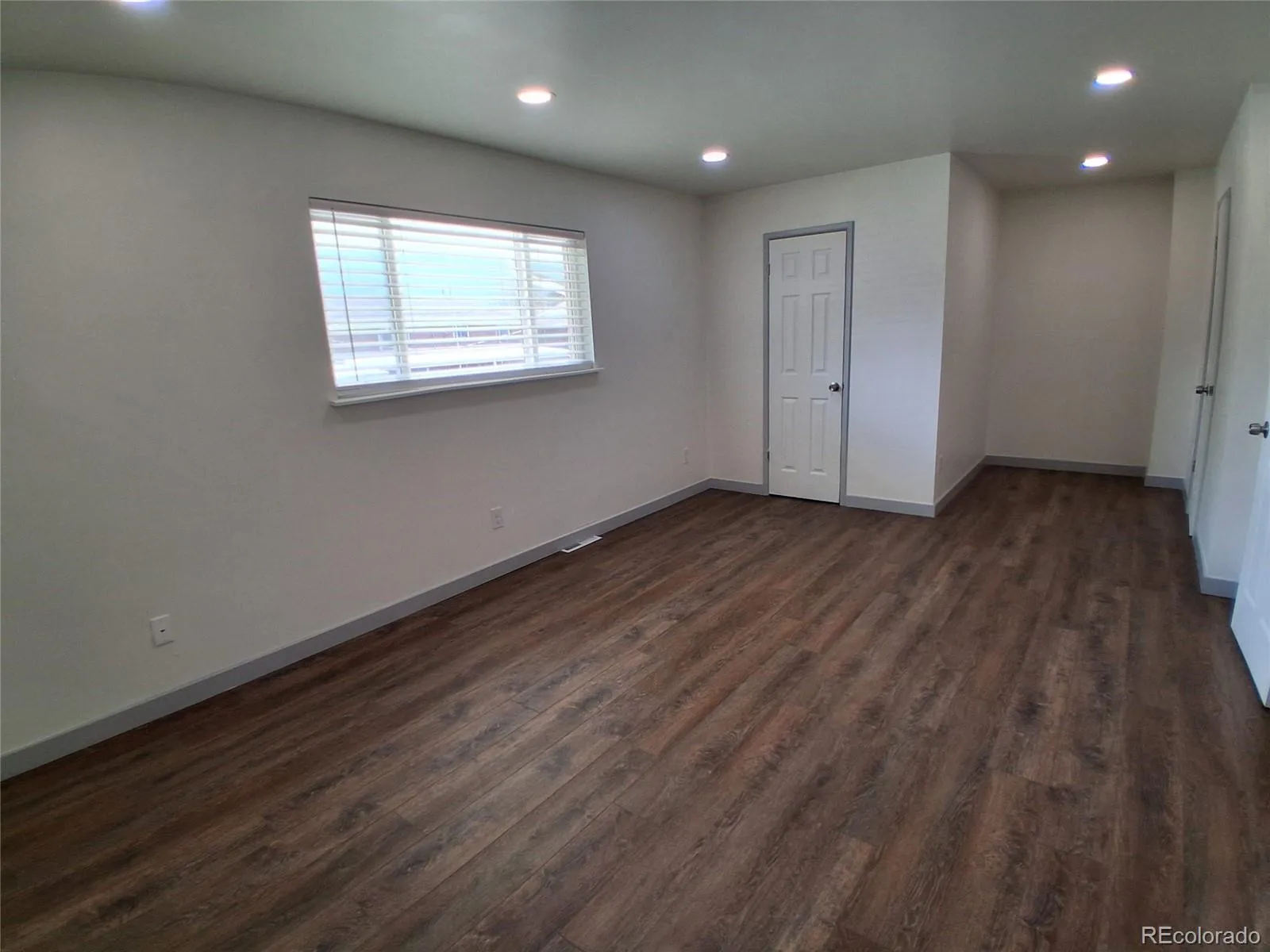 9080 E Nassau Avenue Denver CO 80237 MLS #REC2408229 04272026233608 1600 12