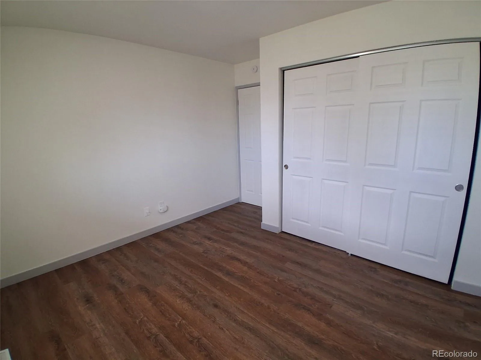 9080 E Nassau Avenue Denver CO 80237 MLS #REC2408229 04272026233608 1600 20
